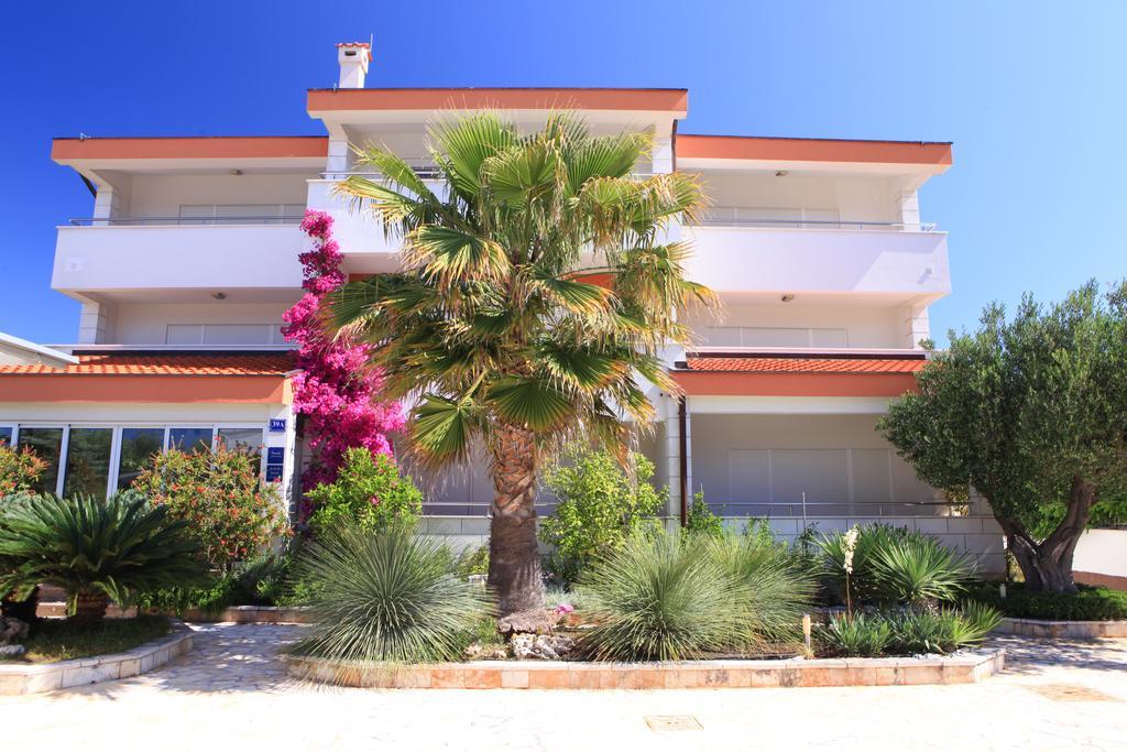 Apartments Spirito Rogoznica  Ngoại thất bức ảnh
