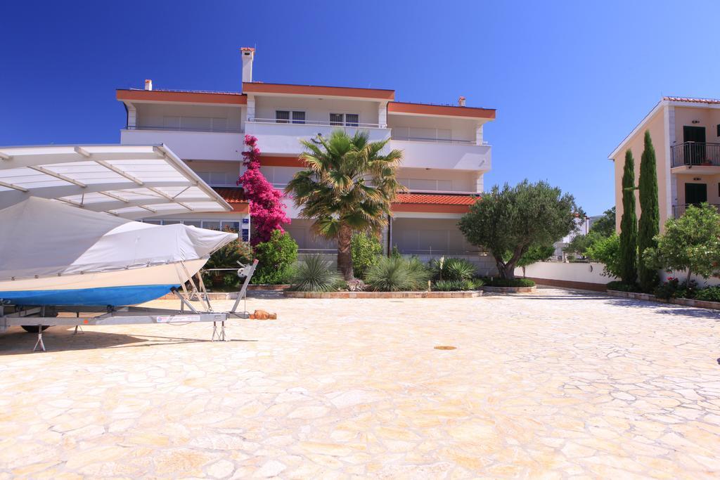 Apartments Spirito Rogoznica  Ngoại thất bức ảnh