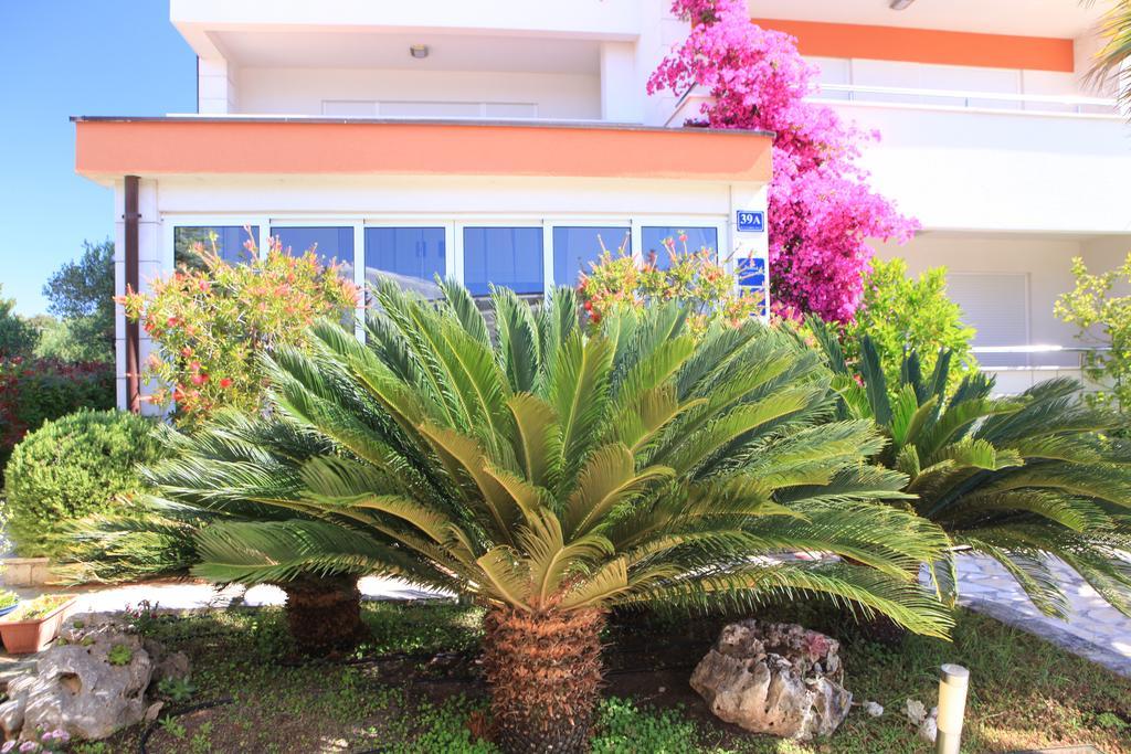 Apartments Spirito Rogoznica  Ngoại thất bức ảnh