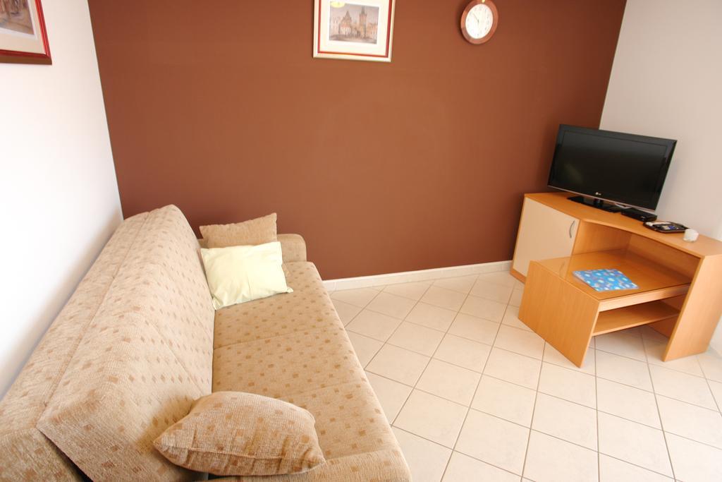 Apartments Spirito Rogoznica  Ngoại thất bức ảnh