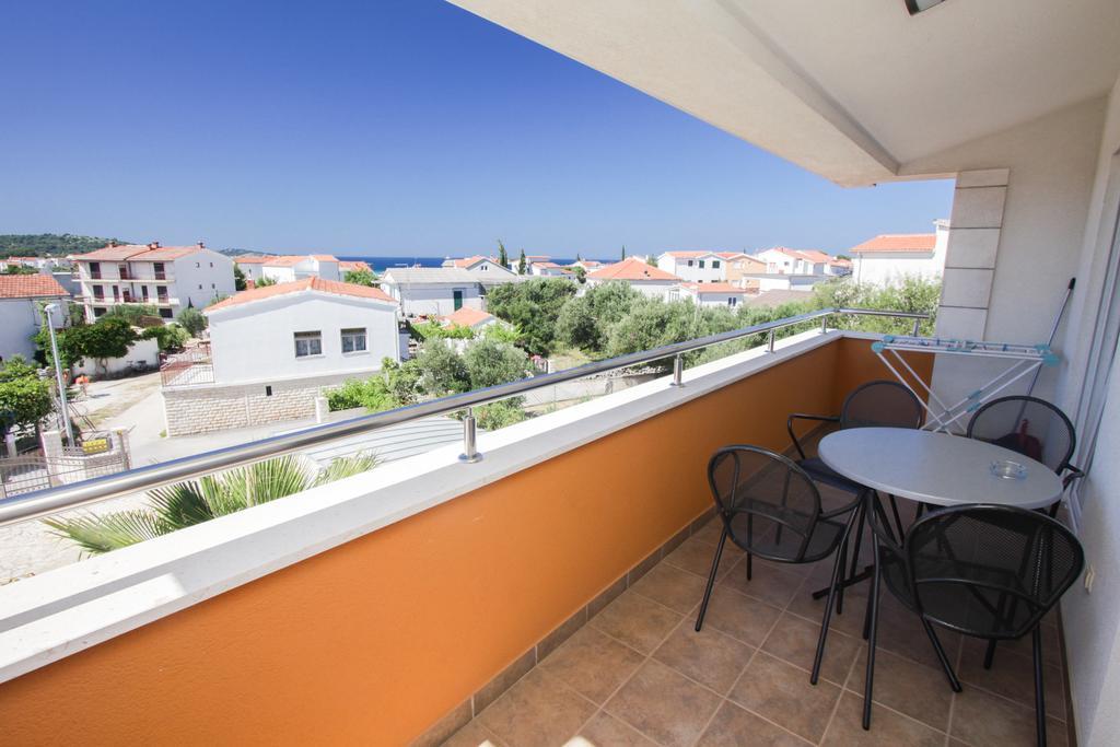 Apartments Spirito Rogoznica  Ngoại thất bức ảnh