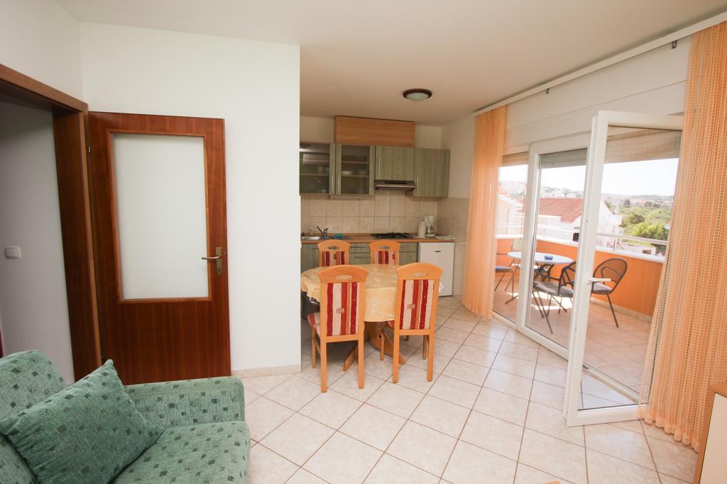 Apartments Spirito Rogoznica  Ngoại thất bức ảnh