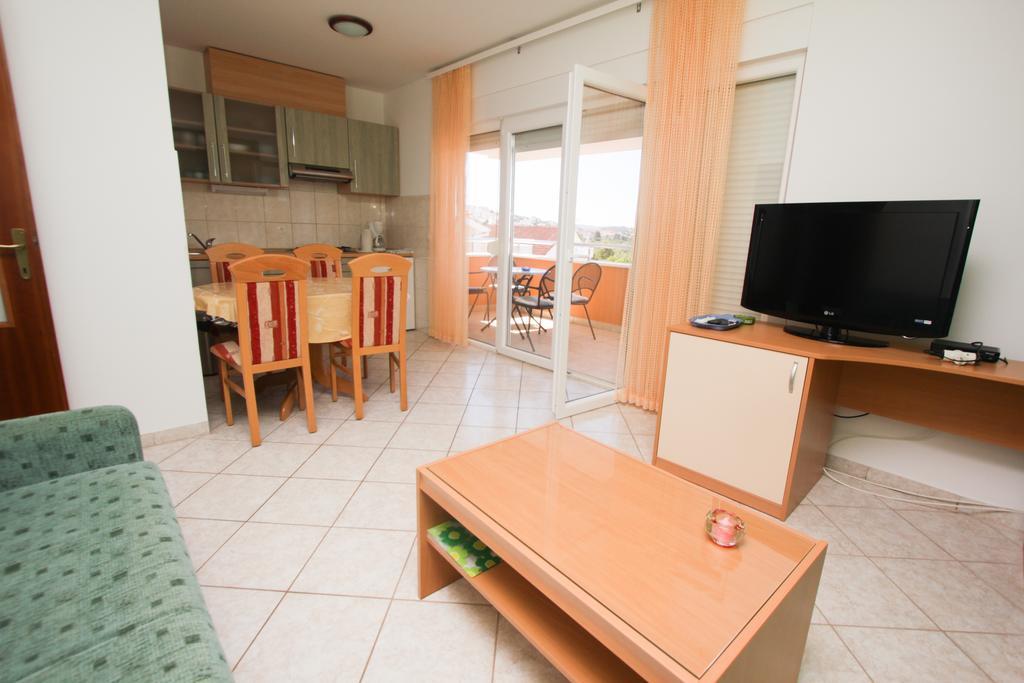 Apartments Spirito Rogoznica  Ngoại thất bức ảnh