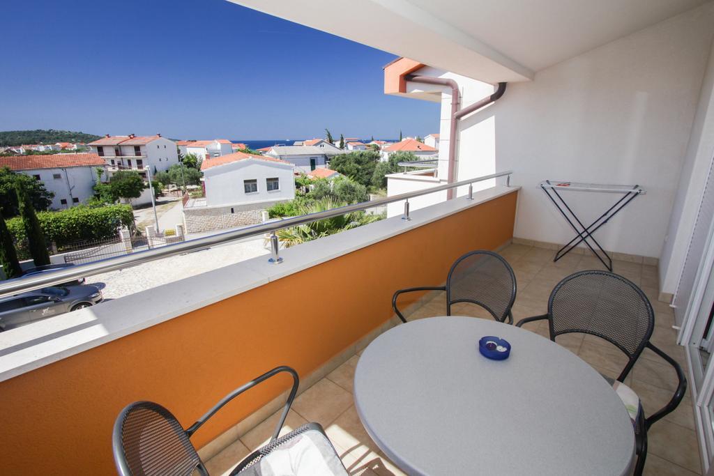 Apartments Spirito Rogoznica  Ngoại thất bức ảnh